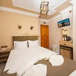 Orkide Hotel